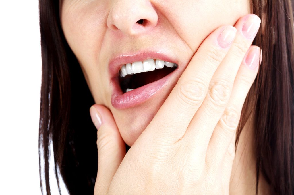 Боль при открывании рта